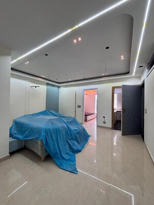 Furnished Amenities in 3 BHK Builder Floor at Sector 85 – for Sale