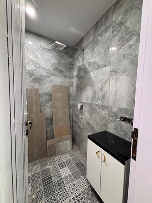 Master Bedroom in 3 BHK Builder Floor at Sector 85 – for Sale