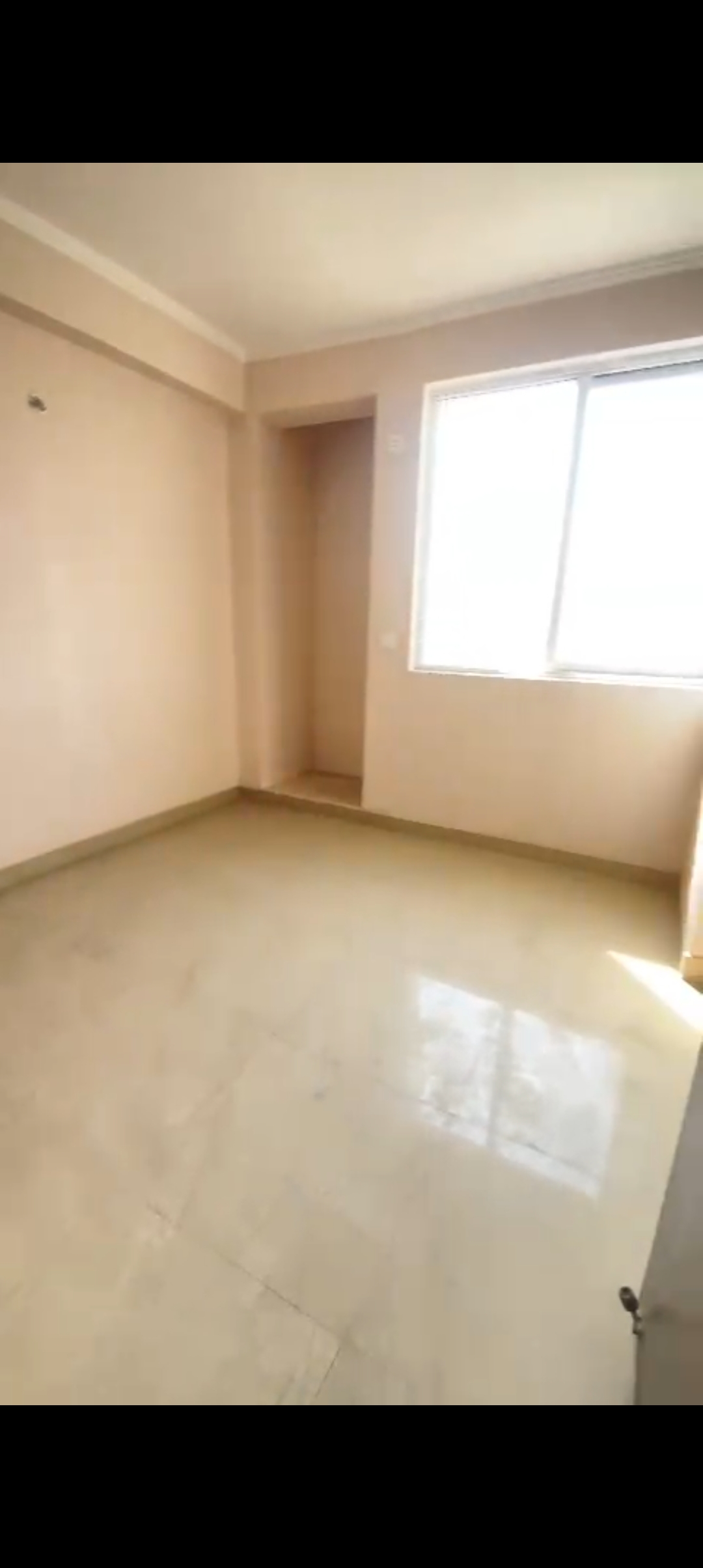 2.5 BHK Apartment For Sale in Amrapali Golf Homes