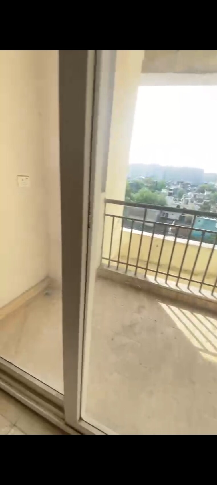 Balcony, amrapali-golf-homes 2.5 Bedroom 945 Sq.Ft. Apartment In Sector 4 Greater Noida Greater Noida 8506468