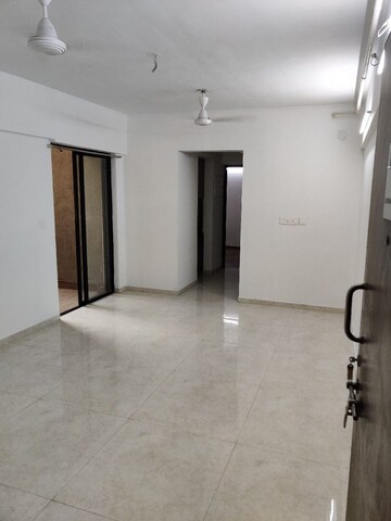 Room in 1 BHK Apartment at Lodha Palava Eviva K To T Urbano A C F and I To T, Dombivli East – for Rent