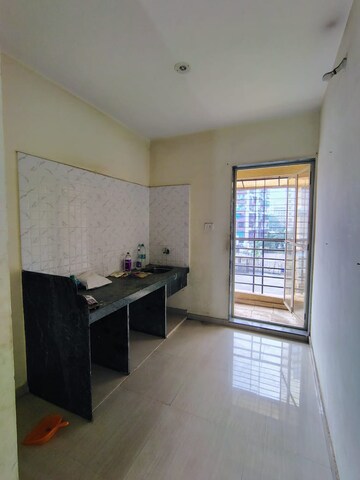 Kitchen in 3 BHK Builder Floor at BPTP Terra, Sector 37d – for Sale