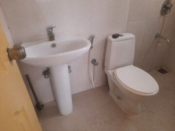 Attached Bathroom in 2 BHK Independent House at Rt Nagar – for Rent