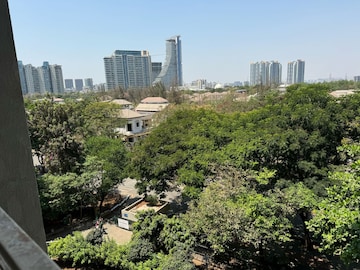  2 BHK Apartment at Amanora Sterling Towers, Hadapsar – for Rent