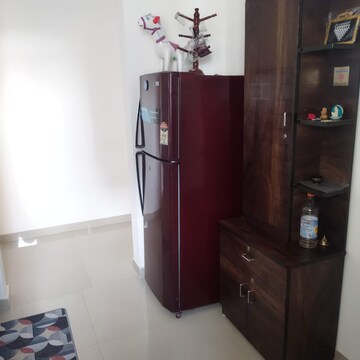  2 BHK Apartment at Raunak Unnathi Woods Phase 4 And 5, Ghodbunder Road – for Rent