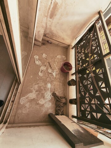 Balcony in 4 BHK Apartment at Sector 53 – for Rent