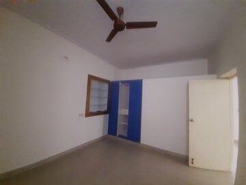Room in 2 BHK Independent House at Rt Nagar – for Rent