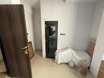  3 BHK Apartment at Shivneri CHS, Ghatkopar East – for Rent