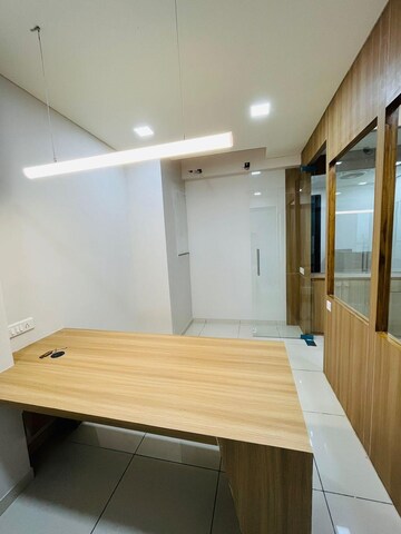  Office Space For Rent in Makarba
