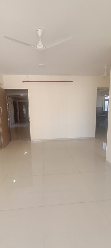 3 BHK Apartment For Rent in Godrej Nest Kandivali, Kandivali East