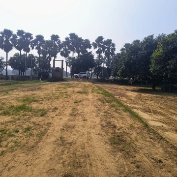  Plot For Sale in Kanpur Road