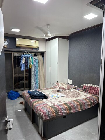 Master Bedroom in 3 BHK Apartment at Vikas CHS Ghatkopar, Ghatkopar East – for Rent