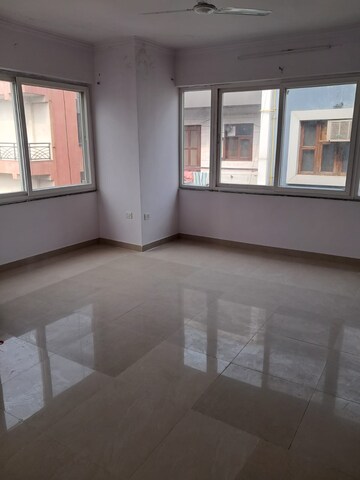 Room in 3 BHK Apartment at Panvel – for Sale