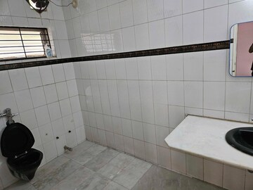 Attached Bathroom in 3 BHK Independent House at Hsr Layout – for Rent