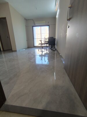 Room in 2 BHK Apartment at Adcore Westwood, Andheri West – for Sale