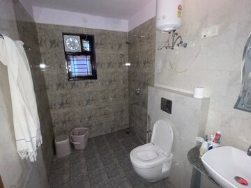 Bathroom in 4 BHK Villa at Siddha Aangan, Ajmer Road – for Rent