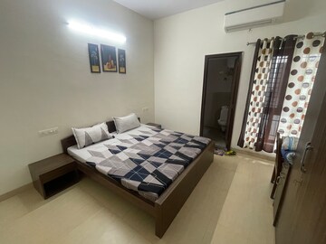 Bedroom in 4 BHK Villa at Siddha Aangan, Ajmer Road – for Rent