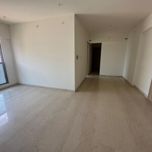 Room in 3 BHK Apartment at Rajesh Raj Infinia, Evershine Nagar – for Sale