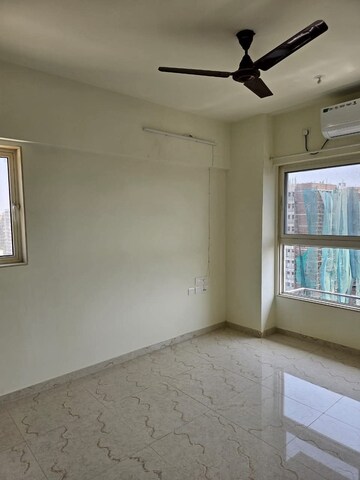 2 BHK Apartment For Rent in JP Eminence, Andheri West