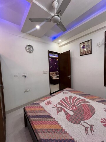 Room in 3 BHK Apartment at Paramount Emotions Phase II, Sadullapur – for Sale