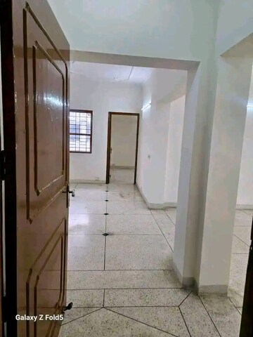 Room in 3 BHK Apartment at Sector 107 – for Sale