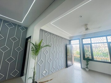 Room in 3 BHK Apartment at Sector 107 – for Sale
