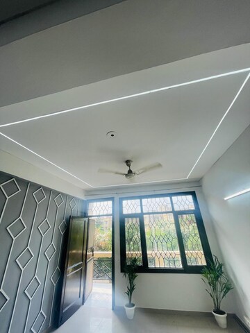 Room in 3 BHK Apartment at Sector 107 – for Sale