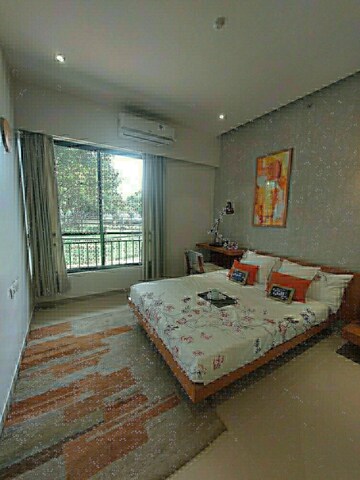 Room in 3 BHK Apartment at Shapoorji Pallonji Joyville Hadapsar Annexe, Hadapsar – for Sale
