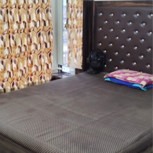 Room in 2.5 BHK Apartment at Atlas Royal A, Mangal Wadi – for Sale