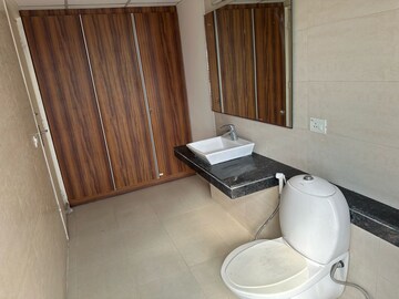 Attached Bathroom in 4 BHK Apartment at Bestech Park View Sanskruti, Sector 92 – for Rent