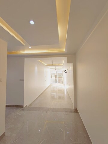  5 BHK Apartment at Nahar F Residences, Balewadi – for Rent