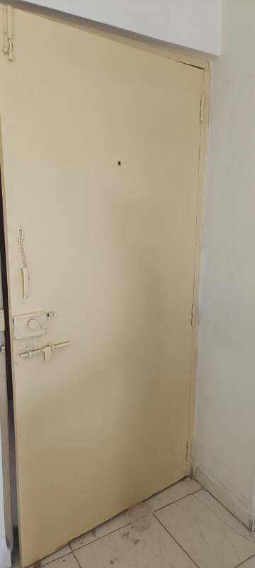 Room in 1 BHK Apartment at Mahavir Heights Ghansoli, Ghansoli – for Rent