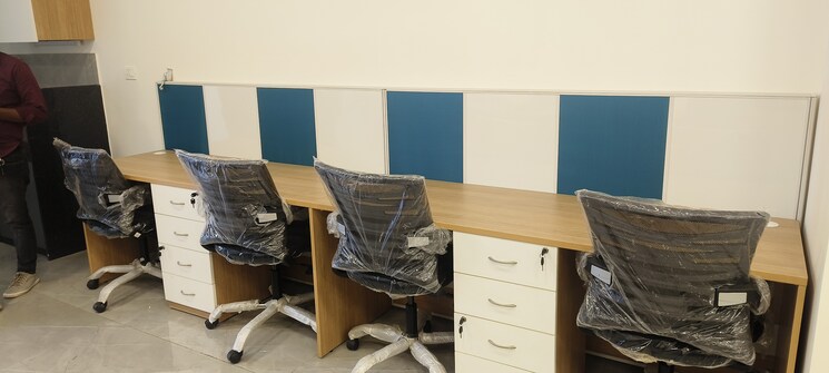 Team Area, lotus-link-square-andheri-west Commercial Office Space 850 Sq.Ft. In Andheri West Mumbai 8508321