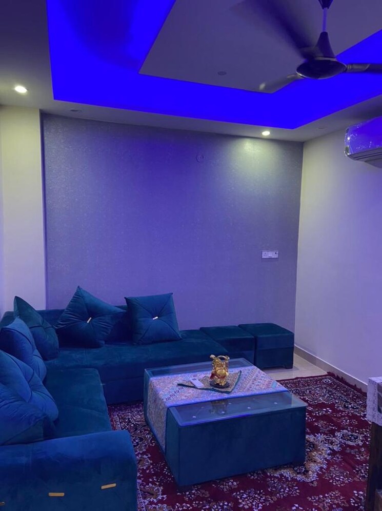Living Room, dwarka 3 Bedroom 1100 Sq.Ft. Builder Floor In Dwarka Delhi 8508629