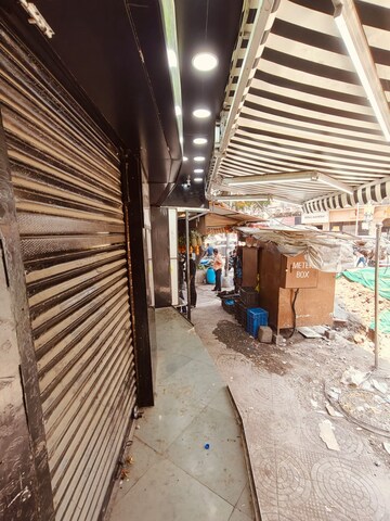  Shop – Exterior View View at Kakad Chambers, Worli - for Rent