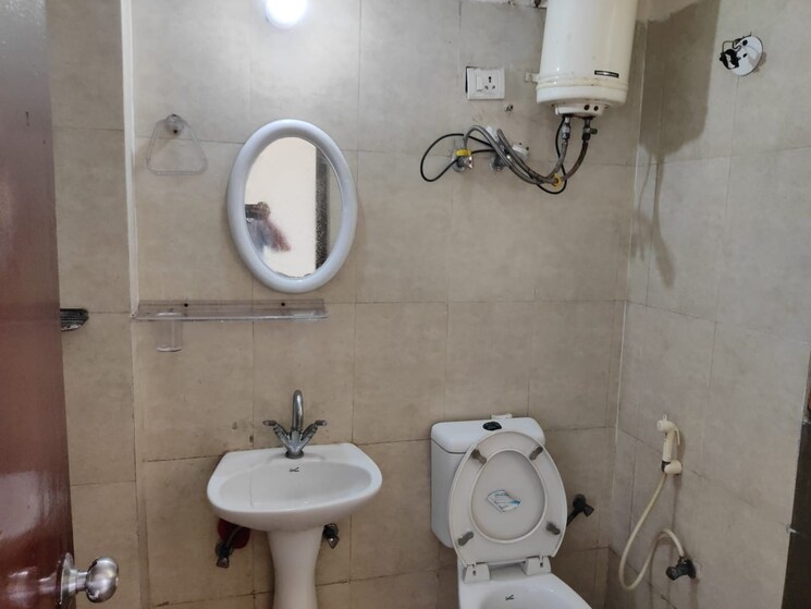 undefined, ats-green-ii 3 Bedroom 1600 Sq.Ft. Apartment In Sector 50 Noida 8508927