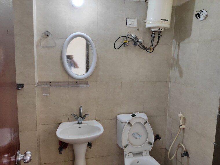 undefined, ats-green-ii 3 Bedroom 1600 Sq.Ft. Apartment In Sector 50 Noida 8508927