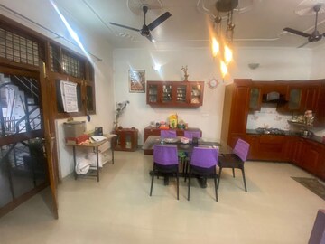 Living Room in 2 BHK Villa at Gomti Nagar – for Rent