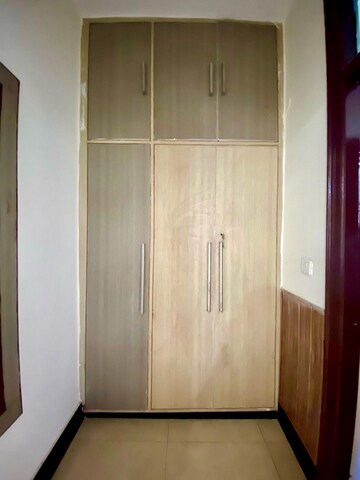 Room in 3 BHK Apartment at Peer Mucchalla – for Sale