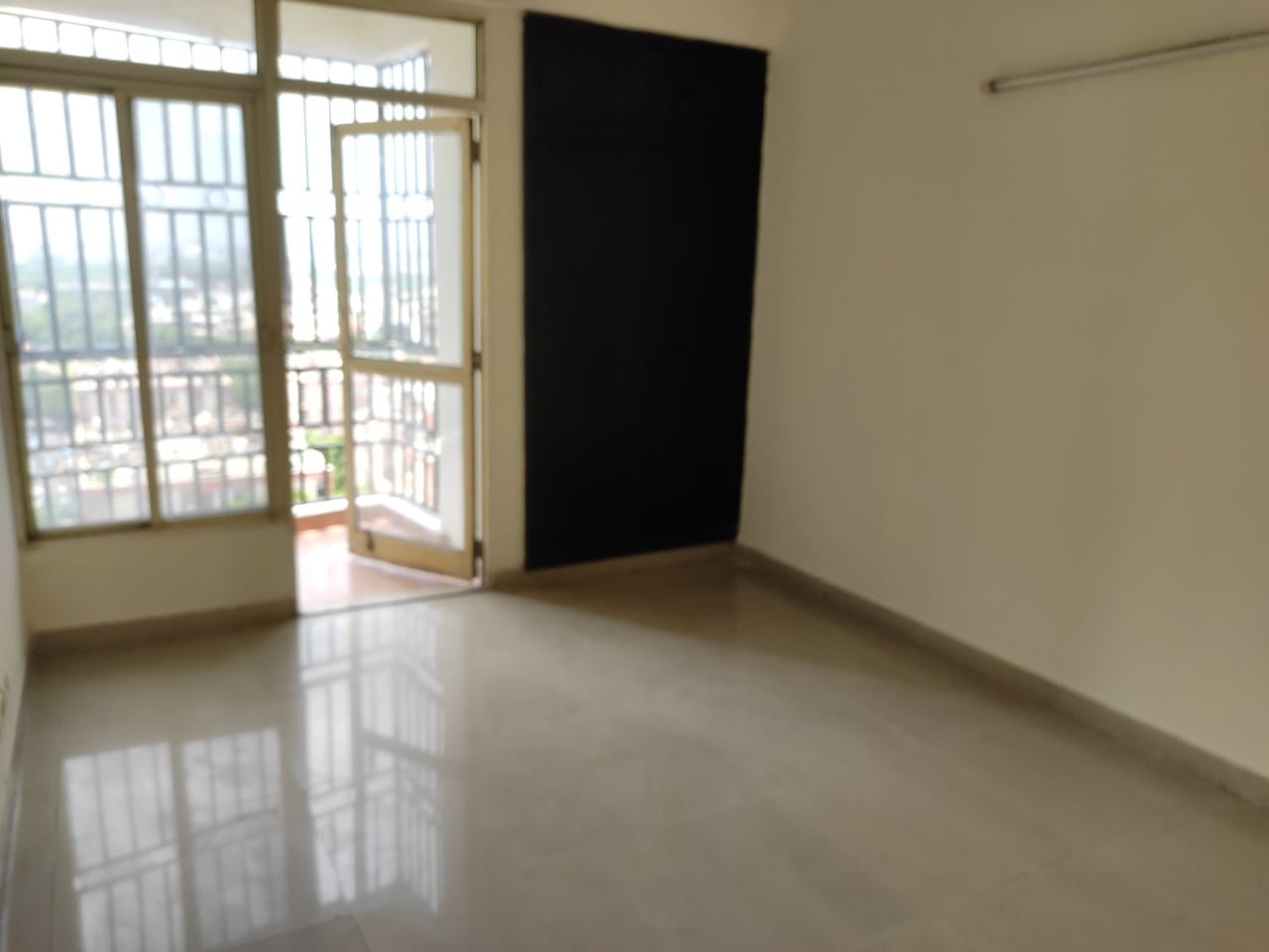 4 BHK + Servant Room Apartment For Sale in Gardenia Grace