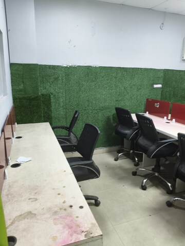 Team Area in  Office Space in IT/SEZ at Sector 63 – for Rent