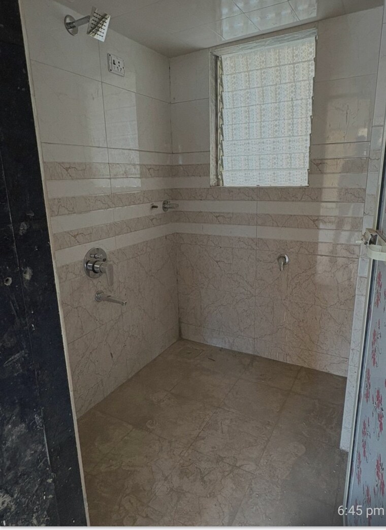 Bathroom, kurla west 2 Bedroom 655 Sq.Ft. Apartment In Kurla West Mumbai 8509006