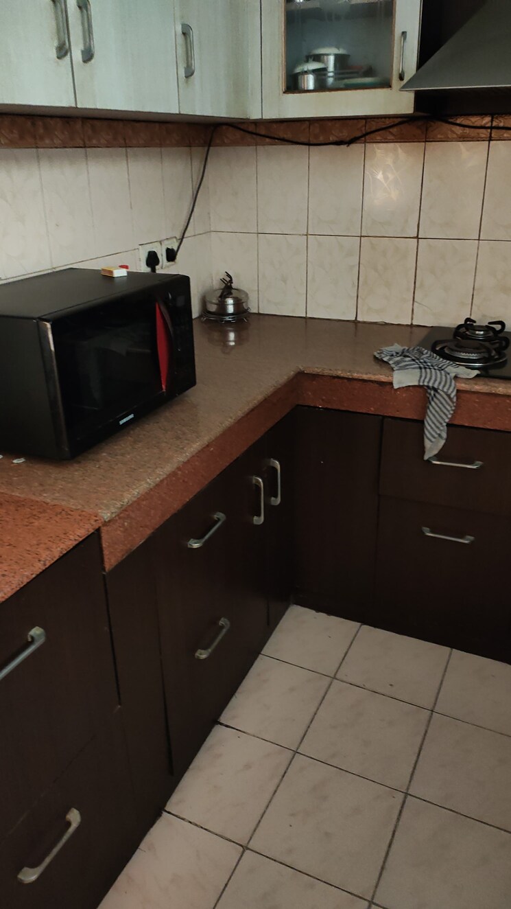 Kitchen, rwa-apartments-sector-39 3 Bedroom 162 Sq.Mt. Independent House In Sector 39 Noida 8509037