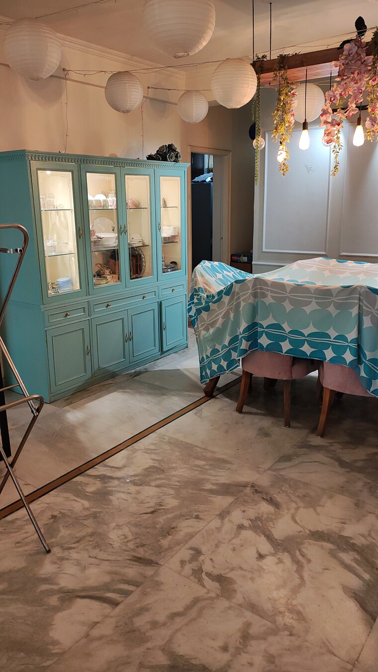 Living Room, rwa-apartments-sector-39 3 Bedroom 162 Sq.Mt. Independent House In Sector 39 Noida 8509037