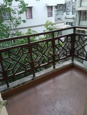 3 BHK Apartment – Exterior View View at Ellisbridge - for Rent
