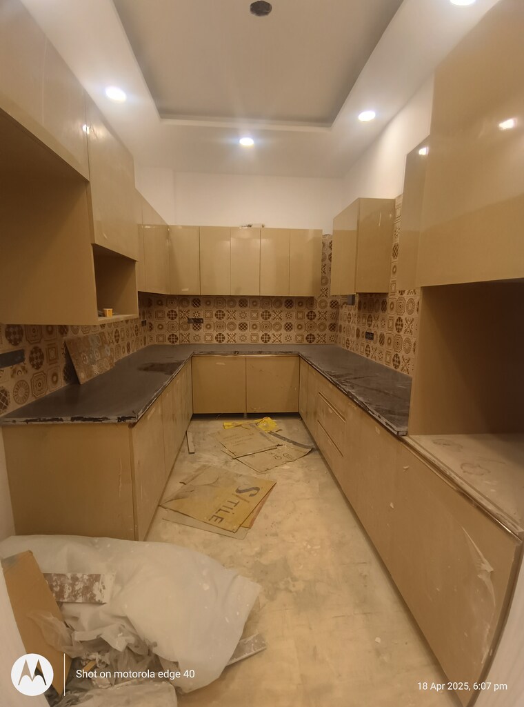 Kitchen, malviya nagar 3 Bedroom 1800 Sq.Ft. Builder Floor In Malviya Nagar Delhi 8509073