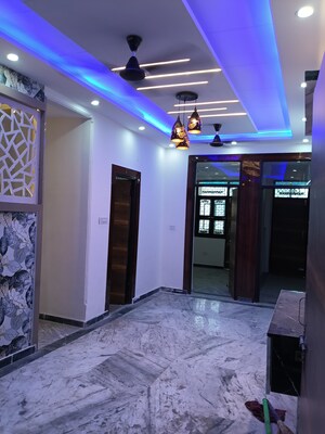  2 BHK Builder Floor at Shalimar Apartments Shalimar Garden, Shalimar Garden – for Sale