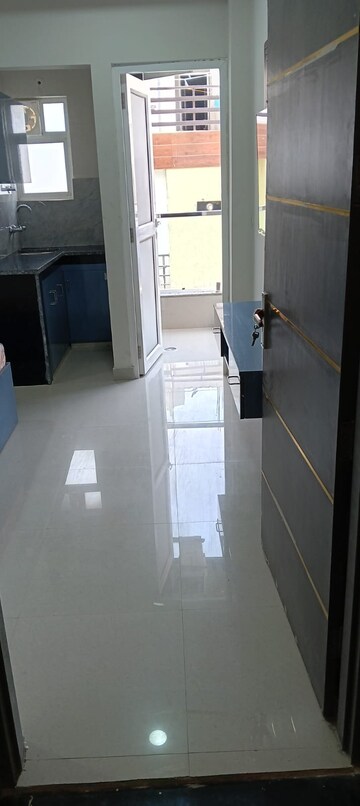 Living Room in 1 RK Independent House at Unitech Arcadia, South City 2 – for Rent