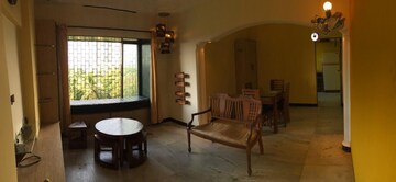 2 BHK Apartment For Rent in Ashmita Apartments, Khar West