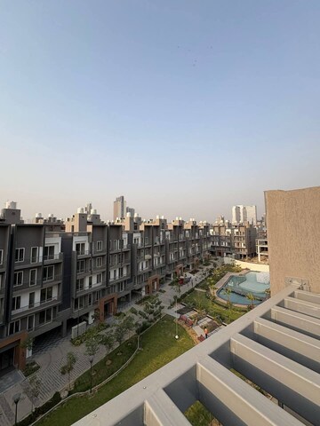 3 BHK Apartment – Exterior View View at Smart World Orchard, Sector 61 - for Rent